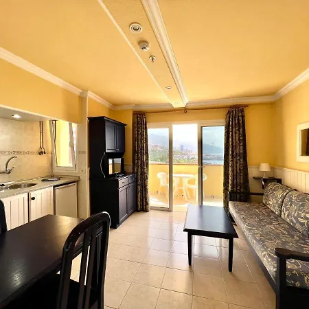 公寓 Apartamento A Pocos Metros De La Playa, Con Piscina Y Wifi Gratuito En Zonas Comunes